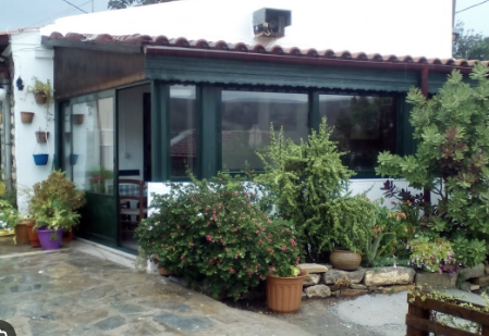 ΤΑΒΕΡΝΑ ΡΟΔΑΚΑΣ ΣΜΑΡΙ ΚΑΣΤΕΛΙ ΠΕΔΙΑΔΟΣ ΗΡΑΚΛΕΙΟ