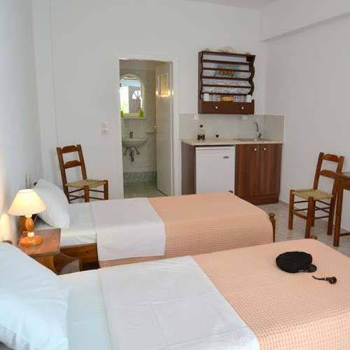 ΕΝΟΙΚΙΑΖΟΜΕΝΑ ΔΩΜΑΤΙΑ STAMATIA ROOMS ΑΔΑΜΑΝΤΑΣ ΜΗΛΟΣ