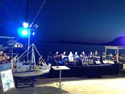 ΕΣΤΙΑΤΟΡΙΟ ΨΑΡΟΤΑΒΕΡΝΑ ΜΑΙΣΤΡΑΛΙ ΓΑΡΓΑΛΙΑΝΟΙ ΜΕΣΣΗΝΙΑ