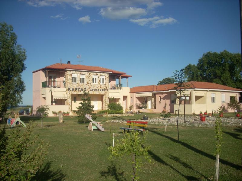 ΕΝΟΙΚΙΑΖΟΜΕΝΑ ΔΙΑΜΕΡΙΣΜΑΤΑ KARGAS APARTMENTS ΟΛΥΜΠΙΑΔΑ ΧΑΛΚΙΔΙΚΗ