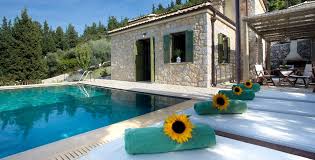 ΕΝΟΙΚΙΑΖΟΜΕΝΑ ΔΩΜΑΤΙΑ ΒΙΛΕΣ ASPLATHIA VILLAS ΛΕΥΚΑΔΑ